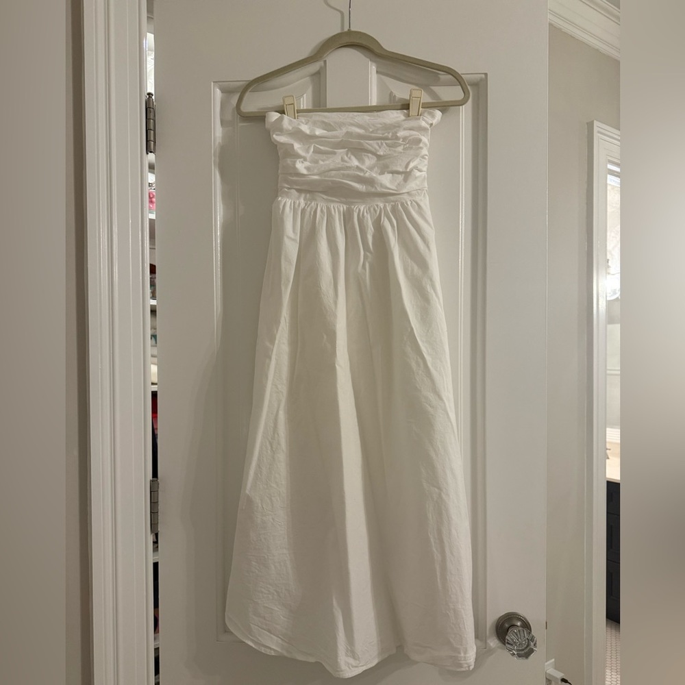 Needii White Poplin Ruched Bodice Midi Dress